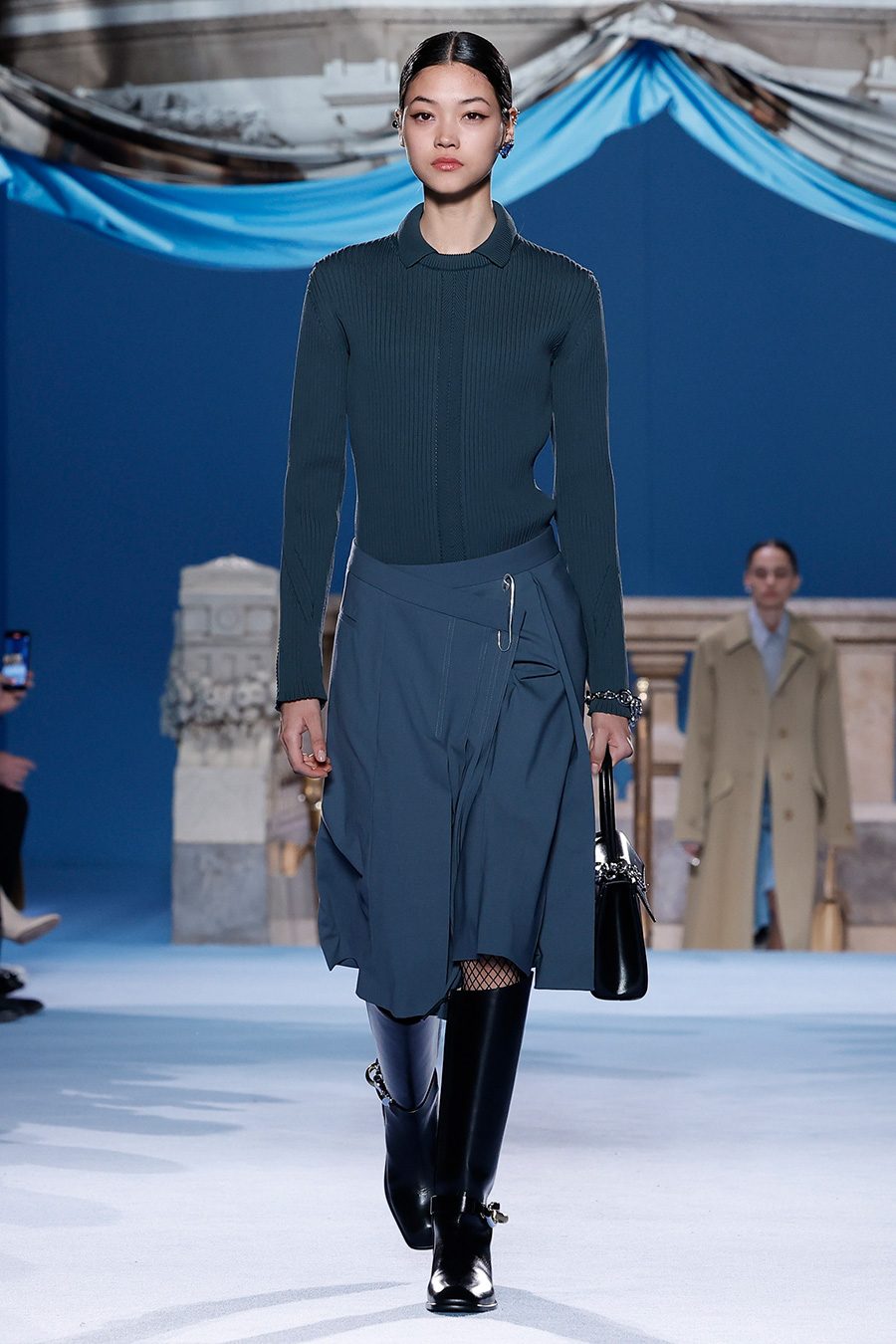 FW23_Look2