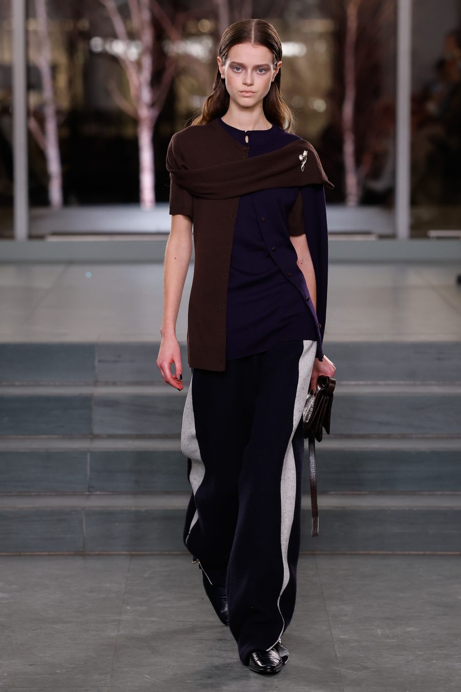 TB_FW25_SHOW_look_006_4x5