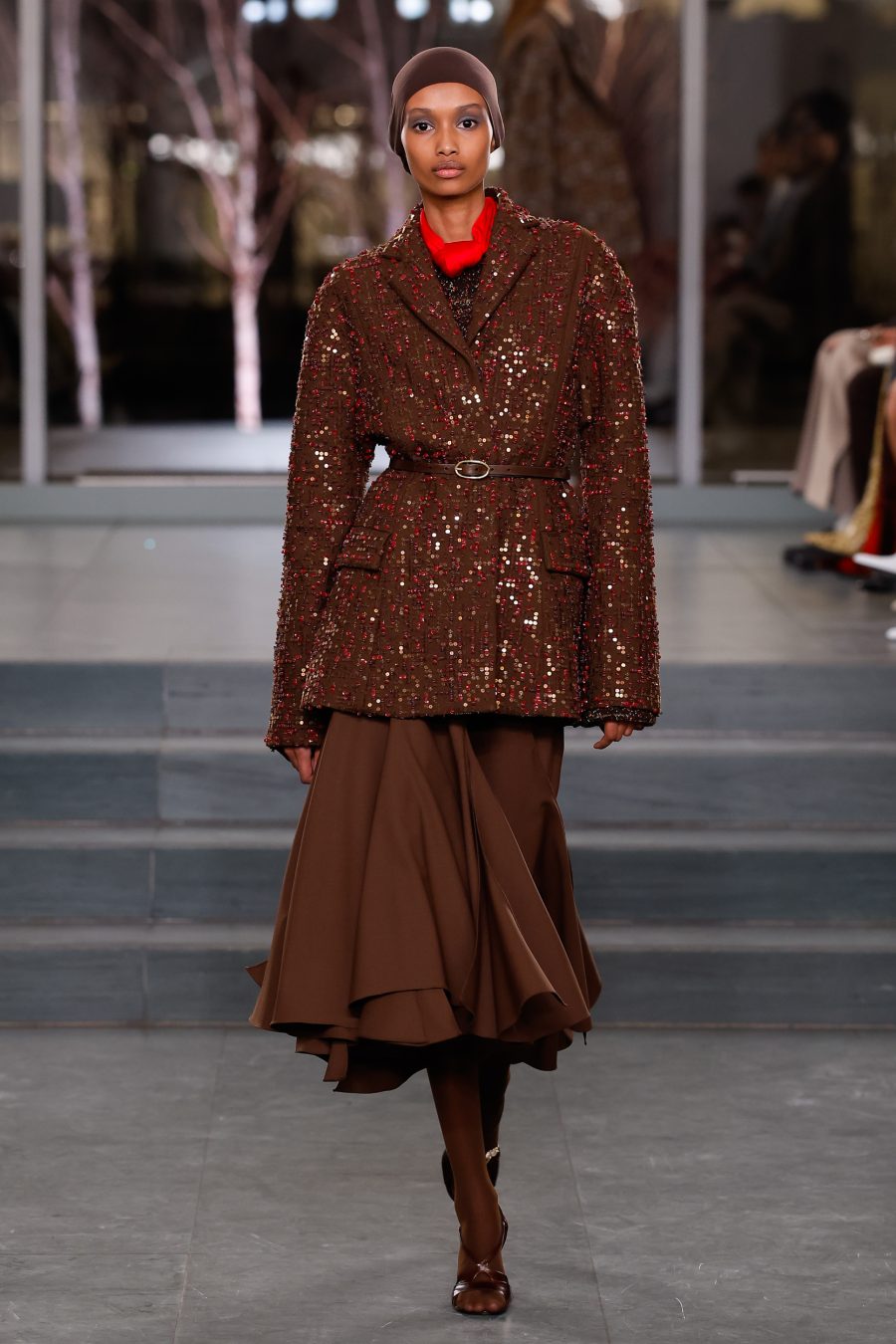 TB_FW25_SHOW_look_021_4x5