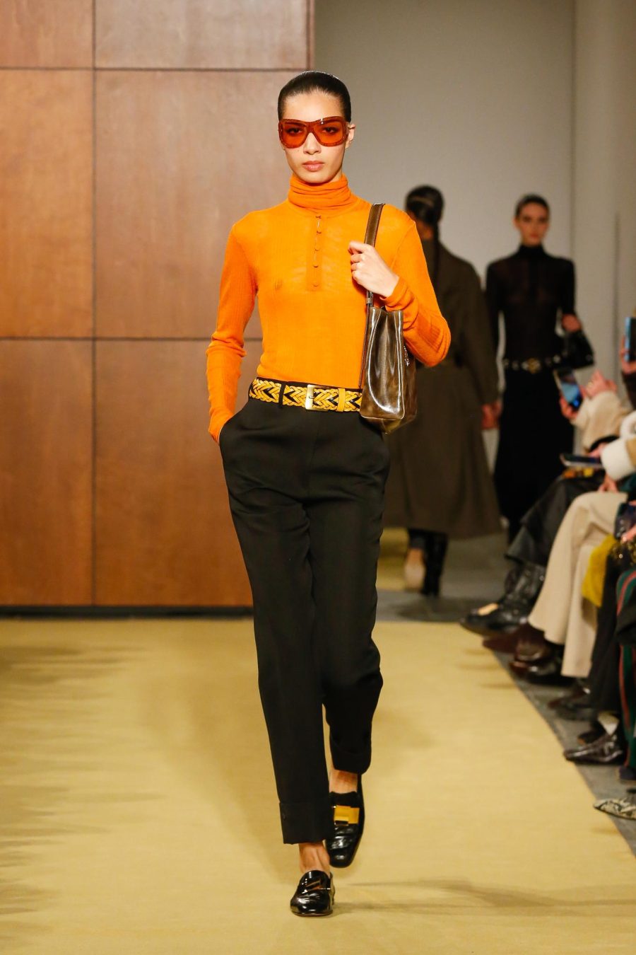 TB_FW26_SHOW_LOOK_027_2X3