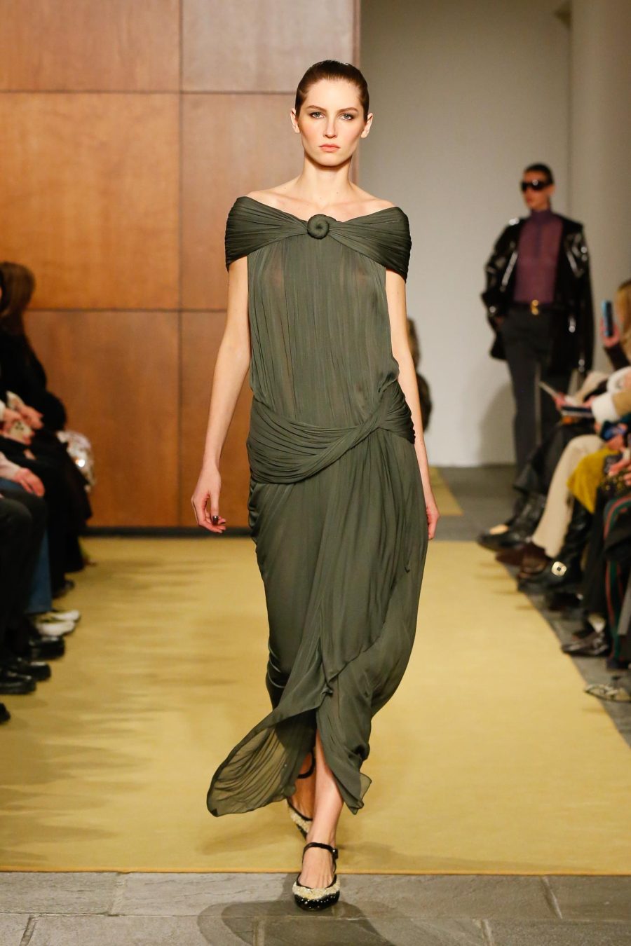 TB_FW26_SHOW_LOOK_029_2X3