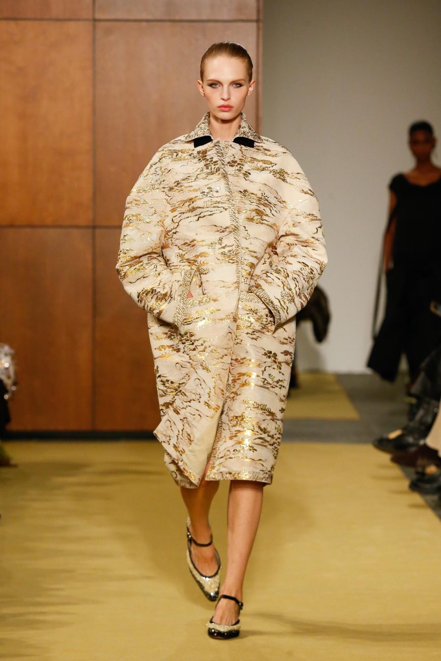 TB_FW26_SHOW_LOOK_038_2X3