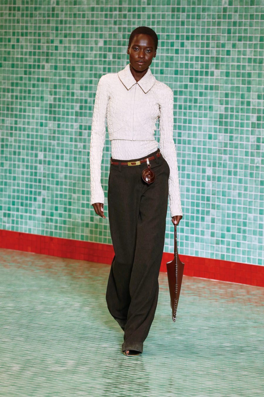 TB_SS25_SHOW_Look5_2x3