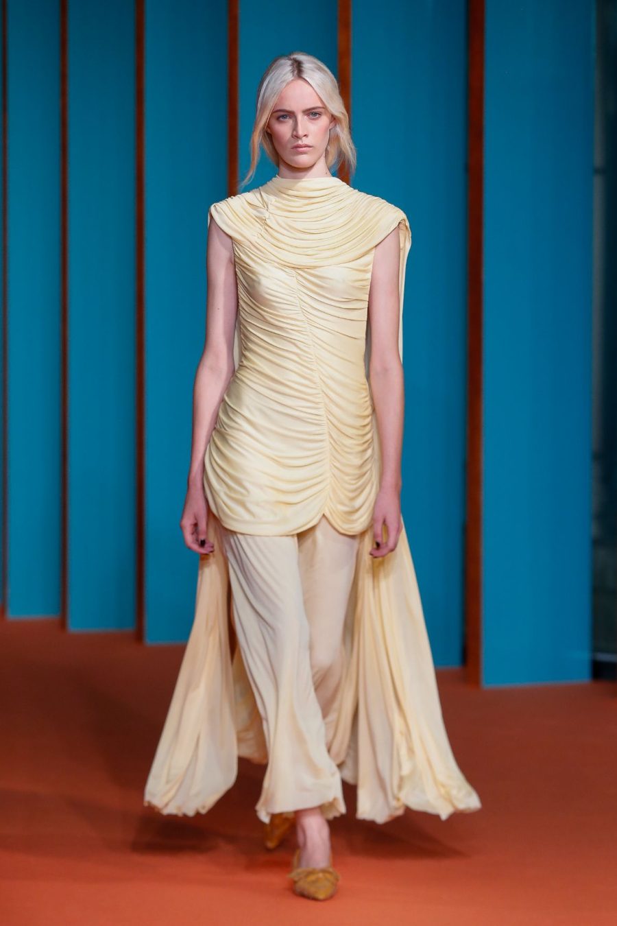 TB_SS27_SHOW_LOOK_040_4x5